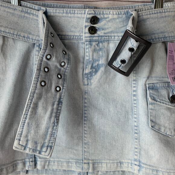Wild Fable Denim Jean Mini Skirt with Belt Light Wash Size 00 - Picture 3 of 13